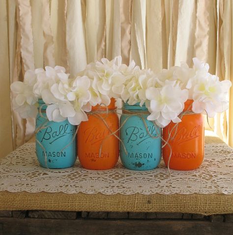 SALE Set of 4 Pint Mason Jars Ball jars by RusticGlamDesigns Mason Jar Twine, Bathroom Orange, Wedding Centerpieces Mason Jars, Pint Mason Jars, Mason Jar Flowers, Rustic Mason Jars, Unique Wedding Flowers, Babies Breath, Wedding Floral Centerpieces