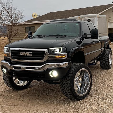 Gmc Trucks Sierra, Chevy Trucks Silverado, Trucks Lifted Diesel, Lowered Trucks, Duramax Diesel, Custom Chevy Trucks, Lifted Chevy Trucks, Chevy Pickup Trucks, Jacked Up Trucks