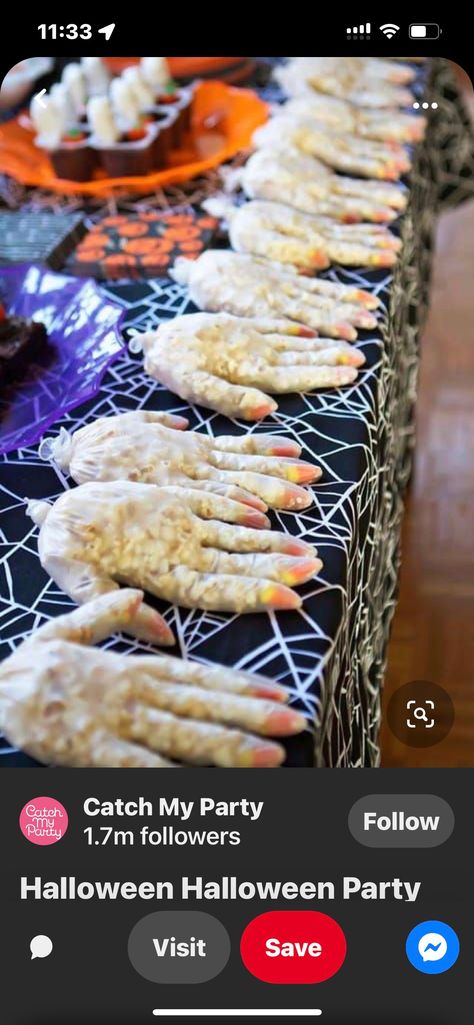 Addams Family Theme Party, Addams Family Theme, 6th Birthday Girls, Theme Snack, Barbie Theme Party, Birthday Giveaways, Game Snacks, Kid Drinks, Spooky Treats