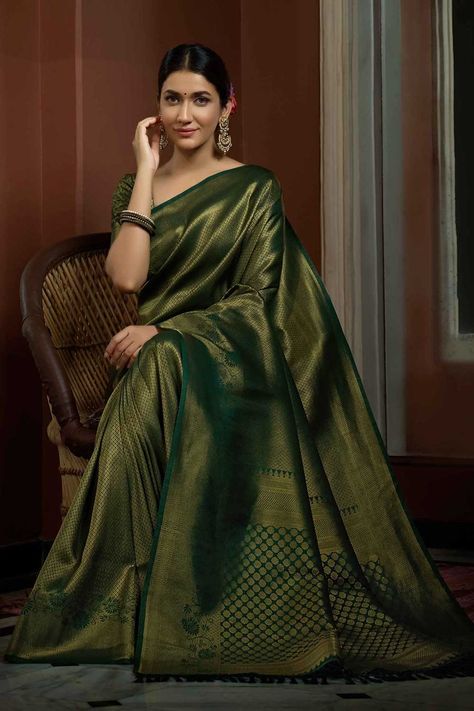 Dark Green Saree, Dark Green Art, Dark Green Blouse, Green Sari, Myrtle Green, Party Wear Sarees Online, Wedding Sarees Online, Brocade Saree, New Saree Designs