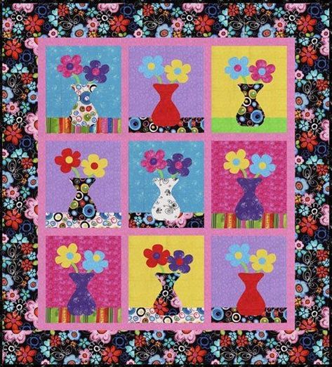 Summer Quilt Patterns, Spring Quilt Patterns, Quilt Pattern Easy, Fusible Applique, Bed Quilts, Spring Quilts, Applique Quilt Patterns, Fabric Kit, Applique Quilting