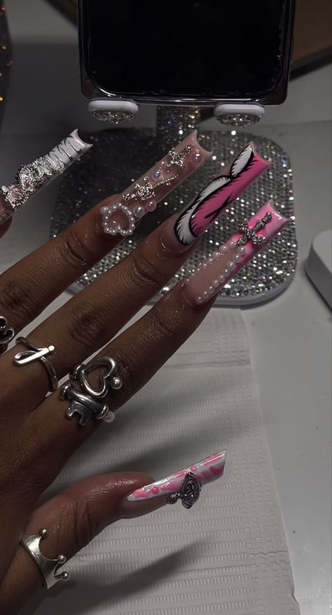 Long Extra Nails, Long Nails With Charms, Birthday Nail, Long Acrylic Nail Designs, Hard Nails, Baddie Nails, Edgy Nails, Aesthetic Nails, Colored Acrylic