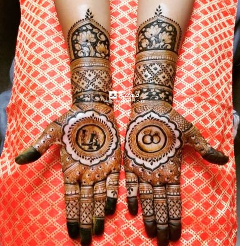 Best Bridal Mehendi Artist / Mumbai 📍 on Instagram: “Engagement Mehendi ❤❤❤ #mehndilovers❤️ #engagementbride👸 #marathibride #sakharpuda💍 #dreamday #bridesofmumbai #bridesofkalyan…” Aerobic Mehendi Design, Roka Mehendi Designs Simple, Half Hand Engagement Mehndi, Engejment Mahendi Design, Roka Ceremony Mehendi Designs, Engegment Mehndi Simple, Engagement Mehandi Idea Simple, Engement Mehndi Design, Mahendi For Engagement Bride