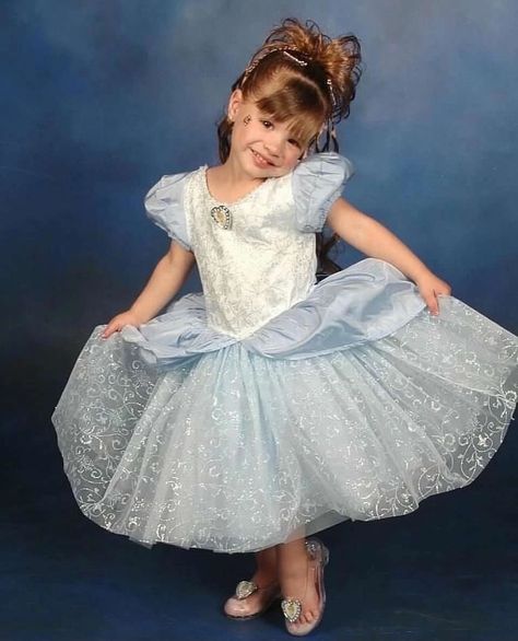 Mackenzie Ziegler Dance, Dance Moms Mackenzie, Dance Moms Memes, Dance Moms Maddie, Dance Moms Pictures, Dance Moms Funny, Dance Mums, Kenzie Ziegler, Mackenzie Ziegler