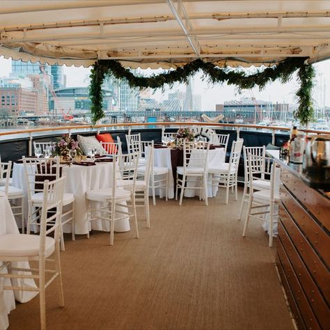 Boat Wedding Reception, Wedding Venue Small, Yacht Wedding Reception, Skyline Backdrop, Wedding Boat, Wedding New England, Boston Wedding Venues, Boston Skyline, Yacht Wedding