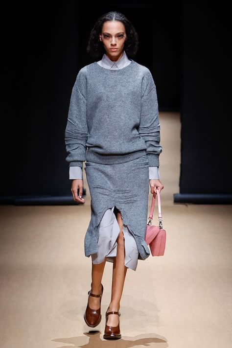 Prada Skirt, Grey Clothing, At Home Outfits, Prada Fashion, Prada Spring, Skirt Trends, 2023 Trends, Miuccia Prada, Mode Inspo