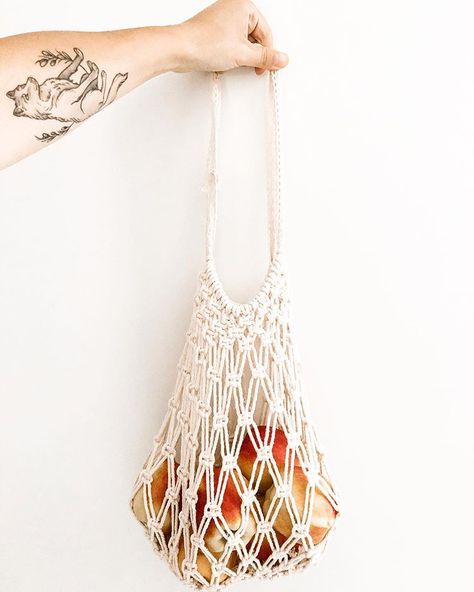 Macrame Mesh Bag, Macrame Market Bag Tutorial, Macrame Onion Bag Diy, Macrame Potato Bag Diy, Macrame Shopping Bag Diy, Macrame Vegetable Bag Diy, Macrame That Sells, Macrame Plastic Bag Holder, Macrame Veggie Holder Diy