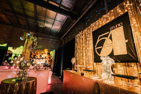 Studio 54 Theme Party, Disco Gala, Studio 54 Party Theme, Oscars Theme Party, 70s Party Theme, Studio 54 Party, 70s Disco Party, Disco Birthday Party, Disco Party Decorations