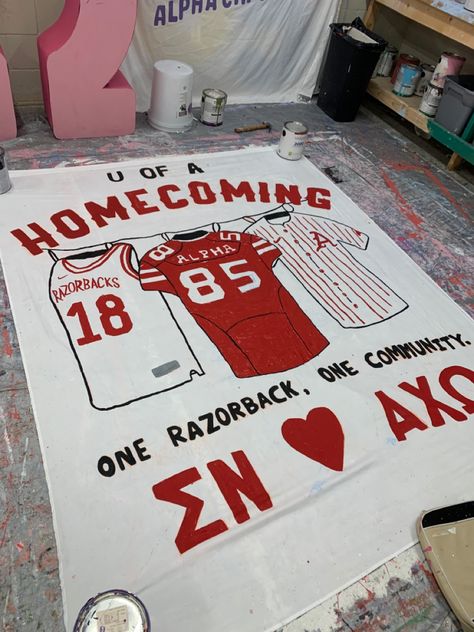 Alumni Banner Design, Frat Homecoming Shirts, Gameday Banner Sorority, Game Day Banner Sorority, Formal Banner Design, Football Sorority Banner, Frat Banner Ideas, Sorority Parents Weekend Banner, Sorority Homecoming Banners