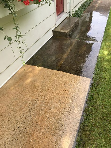 Concrete Sidewalk, Pressure Washing Business, Diy Concrete, Pressure Washing, Before And After Pictures, Concrete Diy, Pressure Washer, Walkway, Bored Panda