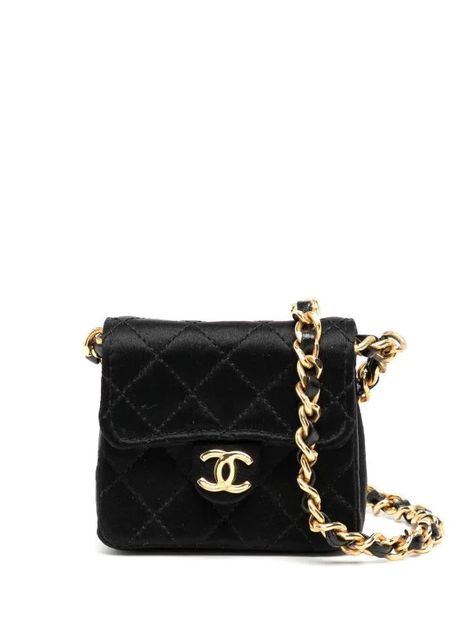 Chanel Mini Bag, 90s Chanel, Timeless Bags, Best Online Stores, Modern Bag, Gabrielle Chanel, Handbag Collection, Chanel Mini, Flap Shoulder Bag