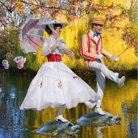 Jolly Holiday Merry Poppins, Mary Poppins Movie, Mary Poppins And Bert, Resort Photography, Mary Poppins 1964, Disney Photography, Julie Andrews, Jolly Holiday, Practically Perfect