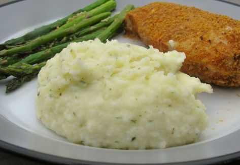 Instant Mashed Potatoes That Are Better Than Homemade! Recipe - Food.com: Food.com Instant Mashed Potatoes, Instant Potatoes, Mashed Potatoes Recipe, Mashed Potato Recipes, Nobody Knows, Homemade Recipe, Potatoes Recipe, Potato Dishes, Side Recipes