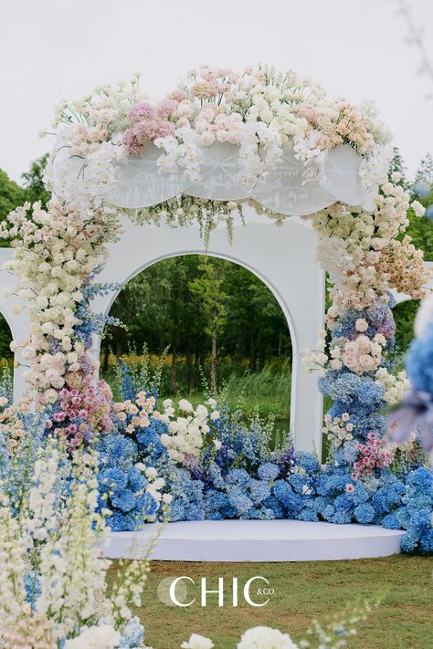 hydrangeas, luxury florals arch Hydrangea Wedding Arch, Hydrangea Arch, Monet Inspired Wedding, Hydrangea Wedding Decor, Pink Hydrangea Wedding, Purple Hydrangea Wedding, Blue Flowers Wedding, Forest Wedding Ceremony, Bridgerton Wedding