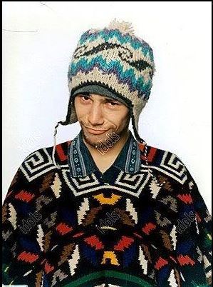 Jay Kay wearing gorgeous knit hat and sweater Jay Kay 90s, Jay Kay Jamiroquai, Driver Film, Virtual Insanity, Jay Kay, Close Up Faces, Acid Jazz, Small Scarf, Form Crochet