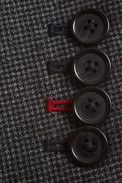 Button Designs Ideas, Manset Lengan, Suit Details, Menswear Details, Sewing Details, Tailoring Details, Luxury Menswear, Belfast Northern Ireland, Garment Details