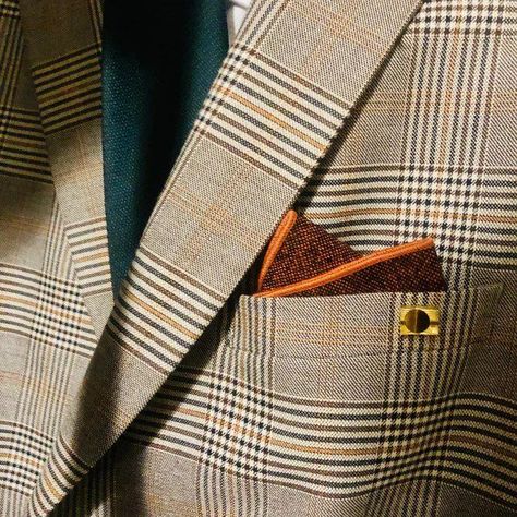 Wedding Style: Finding the Perfect Suit Colour to Pair with Burnt Orange Orange Pocket Square, Formal Wedding Attire, Brown Bow Tie, Men's Gifts, Handkerchief Men, Orange Bows, Wool Tie, Linen Suits, Tie Length