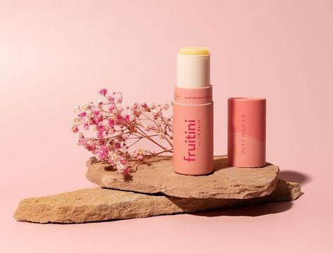 💋Pucker up, buttercup! Introducing the ultimate lip savior - our heavenly lip balm. Say goodbye to dryness and hello to irresistibly soft, luscious lips. Trust us, this little beauty in a tube is a game-changer! 💄✨ Balm Packaging, Lip Balm Packaging, Flaking Skin, Grapefruit Oil, Vegan Lip Balm, Smooth Lips, Single Origin, Palm Oil Free Products, Lip Kit