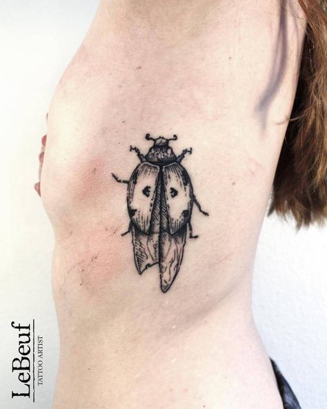 Ladybug Tattoos, Ladybug Tattoo, Lady Bug Tattoo, Bug Tattoo, 100 Tattoo, A Ladybug, Horror Tattoo, Knee Tattoo, Romantic Mood