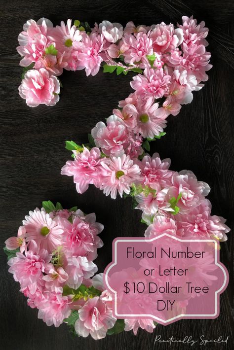 How To Make Flower Letters, Name Display Ideas For Party, Large Floral Numbers Diy, Flower Numbers Birthday, Name For Birthday Decor, Diy Flower Number, Floral Letter Diy Fake Flowers, One Diy Birthday Number, Diy Flower Birthday Decorations