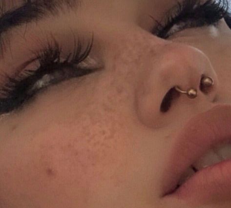 Face Piercings, Septum Piercings, Swag Makeup, Hair Tattoos, Makeup Tattoos, Septum Piercing, Nose Piercing, Cute Makeup, Jewelry Inspo