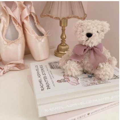 Ballet Rosa, Girly Room Decor, Ballet Beauty, Ballet Core, Princess Core, Girly Room, Aesthetic Outfit Ideas, Ballet Pink, Pink Girly Things