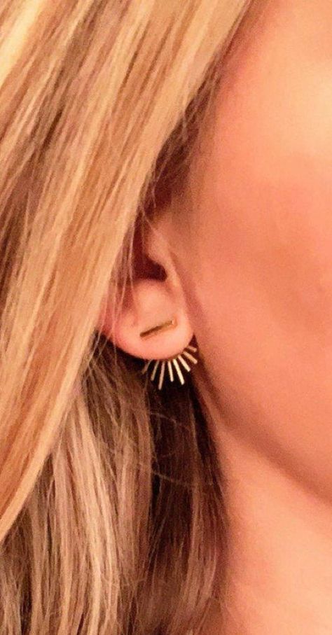 Fantasy Earrings, Fringe Earring, Minimalist Bar, Cool Piercings, Earring Jackets, Bar Stud Earrings, Snake Jewelry, Snake Earrings, Minimal Jewelry