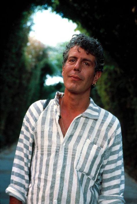 Tony B, Anthony Bourdain, Mens Outfit Inspiration, Quote Poster, Nothing More, The New Yorker, New Yorker, Look Cool, 90s Fashion