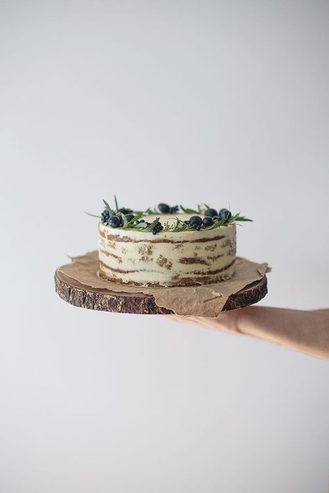 Sweet Bites, Rustic Cake, Beautiful Desserts, Just Cakes, Pretty Cakes, Creative Cakes, Cake Inspiration, Beautiful Food, Carrot Cake