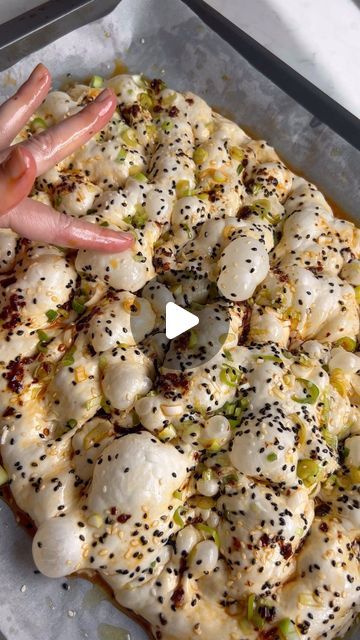 Lacey Ostermann on Instagram: "Very spicy, very flavourful 🔥

Scallions, black and white sesame seeds, chilli crisp oil and flaky sea salt….💥

#focaccia" Lacey Ostermann, Chilli Crisp, Recipe Tutorial, Dough Recipe, Sesame Seeds, Sea Salt, Buns, Dough, Seeds