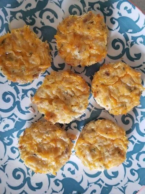 Keto Recipes ( Simple & Easy ) | Keto tuna melt muffins | Facebook Keto Tuna Melt, Keto Tuna, Tuna Melt, Tuna Melts, Recipes Simple, Keto For Beginners, Easy Keto, Fish And Seafood, 2 Cups