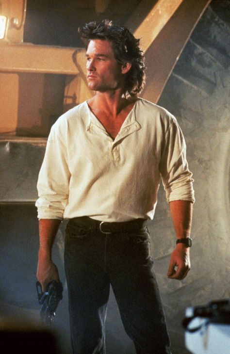 Kurt Russell in Tango & Cash Tango & Cash, Goldie Hawn Kurt Russell, Mullet Wig, Kurt Russell, 80s Men, Goldie Hawn, Mullet Hairstyle, Quentin Tarantino, Good Looking Men