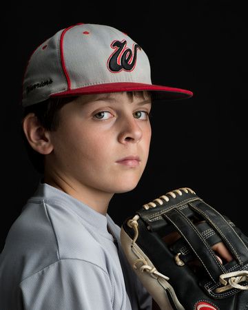 Baseball Team Pictures Poses, Baseball Portraits, Baseball Team Pictures, Team Picture Poses, Baseball Senior Pictures, Softball Photos, Baseball Photography, Independent Day, Little League Baseball