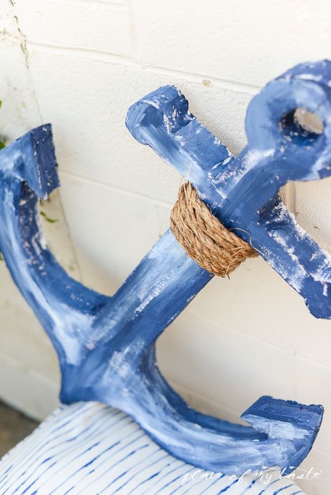 DIY ANCHOR SIGN - Place Of My Taste Wood Anchor Decor Diy, Diy Anchor Decor, Shipwreck Bathroom, Diy Anchor, Anchor Crafts, Decorative Mesh Wreaths, Anchor Signs, Light Up Canvas, Vintage Milk Can