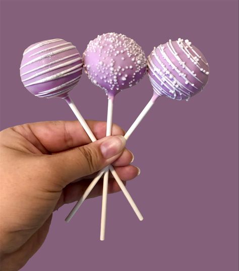 Kuromi Cake Pops, Purple Desserts Ideas, Birthday Party Food Purple, Cute Desserts Purple, Purple Quince Dessert Table, Lavender Quince Dessert Table, Purple Color Theme Party Snacks, Rapunzel Cake Pops, Bachelorette Party Ideas Purple