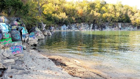 Kentucky Lake's 'Party Cove' - The Creation of the Rock Quarry - Four Rivers Explorer Party Cove, Kentucky Vacation, Kentucky Lake, Rock Quarry, Tennessee Valley Authority, Rock Quarries, Limestone Rock, Tennessee River, Summer Pool