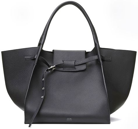 CÉLINE Big Black Bag Phoebe Philo, Handbag Pattern, Big Bags, Robin Hood, Bold Black, Black Bag, Tote Bag Design, Winter Wear, Leather Goods