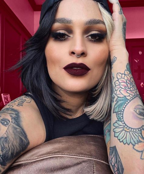 Melt Cosmetics on Instagram: “How gorgeous is @lora_arellano in Bloodwine Petite Lipstick 💄 from the Limitless Reds Petite Lipstick set & the Neutral Browns Petite…” Lora Arellano, Melt Cosmetics, Cosmetic Design, Lipstick Set, Body Makeup, Diy Makeup, Beautiful Makeup, Hair Health, Matte Lipstick