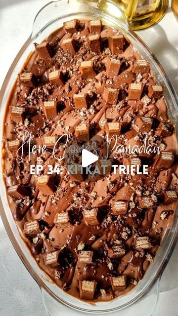 Rafia Mazhar on Instagram: "HERE'S HOW TO MAKE IT ⤵️
⠀⠀⠀⠀⠀⠀⠀⠀⠀
Here Comes Ramadan Episode 34 - Kit Kat Trifle 🍫🌙

Recipe

3 cups milk
1 cup cream
¾ cup sugar 
3 tbsp cornflour
1 tsp vanilla
2 tbsp cocoa powder

Marie biscuits as required 
Milk as required 
Kitkat as required (or use Tiffany Break)
Perk chocolate as required (or use more Kitkat)

¾ cup milk chocolate
1 cup cream

½ cup dark chocolate 
½ cup cream

• Add all the ingredients (except cocoa powder) for the custard in a pan & cook till it is thickened 
• Divide the custard in two & add cocoa powder in one half. Mix well
• Add some chocolate custard at the bottom of a large pyrex dish & the arrange Marie Biscuits dipped in milk on top. Fill  any gaps with broken biscuits
• Add some vanilla custard followed by chocolate custard, Perk Chocolate, Marie Biscuits, Broken Biscuits, Marie Biscuit, Chocolate Custard, Trifle Recipe, Vanilla Custard, Kit Kat, Trifle