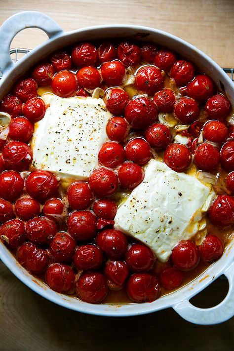 Roasted Tomato And Feta Dip, Roasted Tomatoes With Feta, Roasted Cherry Tomatoes With Feta, Baked Tomatoes And Feta, Cherry Tomato Dip, Baked Feta With Cherry Tomatoes, Cherry Tomatoes And Feta Cheese, Baked Cherry Tomatoes, Cherry Tomato Appetizers