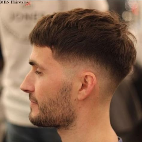 Grunge Pics, Undercut With Beard, Mid Fade Haircut, Men Fade Haircut Short, Mens Haircuts Short Hair, Crop Haircut, Trendy Mens Haircuts, Hair Replacement Systems, Men Hairstyle