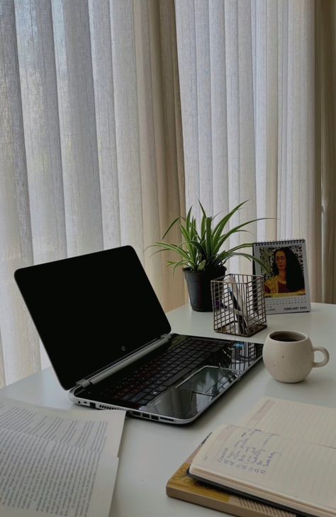 Working desk Laptop On Desk Aesthetic, Working On A Laptop Aesthetic, Aesthetic Desk Pictures, Online Work Aesthetic, Laptop Desk Aesthetic, Corporate Desk Aesthetic, Work Laptop Aesthetic, Aesthetic Pictures Laptop, Working Aesthetic Laptop