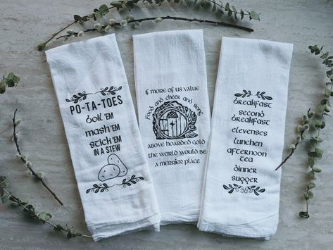 Hey, I found this really awesome Etsy listing at https://www.etsy.com/listing/1023903563/lord-of-the-rings-funny-kitchen-towels Hobbit Gifts, Lotr Gifts, Hobbit Book, Funny Tea Towels, Tolkien Books, Second Breakfast, Literary Gifts, Candle Gift Set, Tea Towel Set