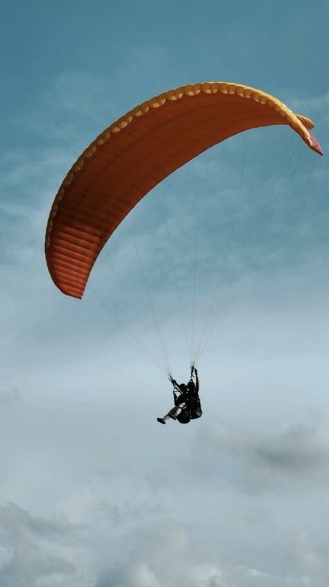 Paragliding Aesthetic, Warm Skin Tone Colors, Vision Board Book, Hang Glider, Sports Painting, Good Morning Coffee Images, Air Sports, Vision Board Images, Vision Board Photos