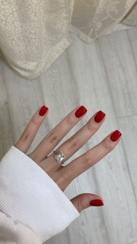 Russian Red Nails, Holiday Classy Nails, Sophisticated Nails Classy, Short Acrylic Nails Red, Dec Nails, Beautiful Red Nails, Maroon Nail Designs, Maroon Nail, Short Red Nails