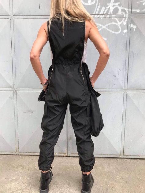 Harem Romper, Outfit Designer, Elegant Jumpsuit, Romper Designs, Harem Jumpsuits, Women Jumpsuit, Womens Jumpsuits, Cocktail Outfit, Jumpsuit Elegant