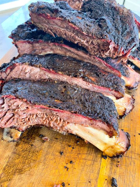 Beef Ribs on the Pellet Grill - The Dude Blog Elk Backstrap, Grilled Beef Ribs, Smoked Beef Short Ribs, Backstrap Recipes, Bbq Beef Ribs, Smoked Beef Ribs, Beef Back Ribs, Beef Short Rib Recipes, Short Ribs Recipe