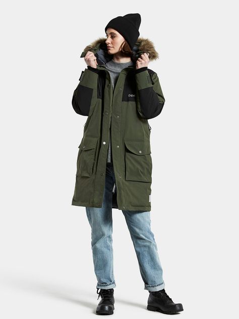 Green Parka Outfit, Parka Outfit Winter, Womens Parka Winter, Parka Outfit, Green Parka, Waterproof Parka, Functional Clothing, Parka Style, Country Clothing