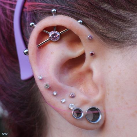 Industrial Piercing by Kellan Ear Piercings Industrial, Second Ear Piercing, Ear Piercings Chart, Double Ear Piercings, Types Of Ear Piercings, Pretty Ear Piercings, Cool Piercings, Cute Ear Piercings, Industrial Piercing