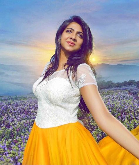 Madonna Sebastian Biography like Zodiac Sign, Family, Biodata, Height Weight, Affairs, Age, Personal Photos, Image, DOB & Family, Upcoming Movies Madonna Sebastian, Photoshoot Pics, Movie Images, Tamil Movies, Cute Love Couple Images, Indian Beauty Saree, Beautiful Woman, Bollywood Actress